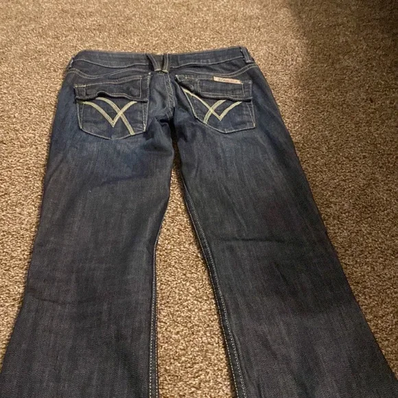 Jeans - Picture 2 of 2